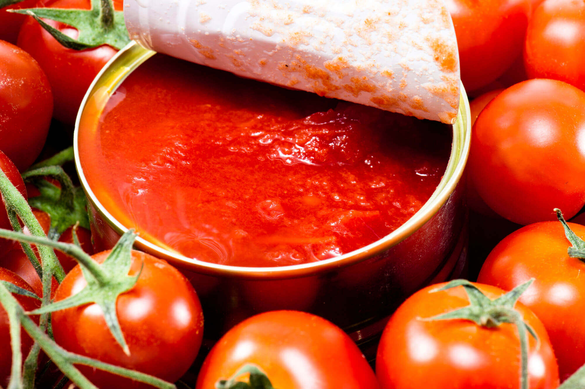 Hoeveel kilogram ingeblikte tomaten eet een gemiddelde Italiaan?
